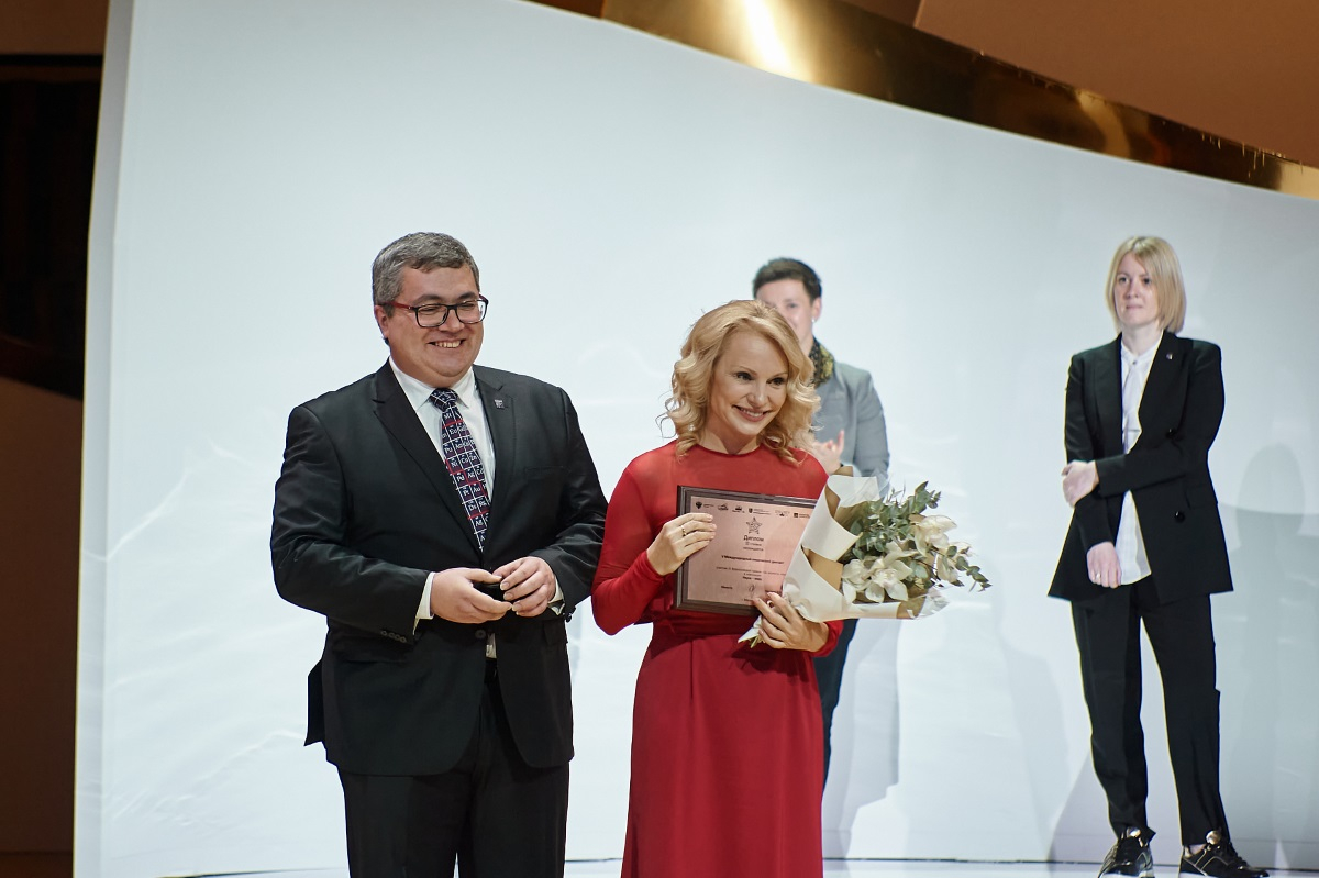 Основное изображение