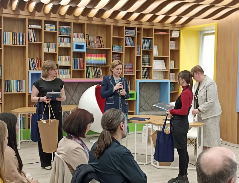 Основное изображение