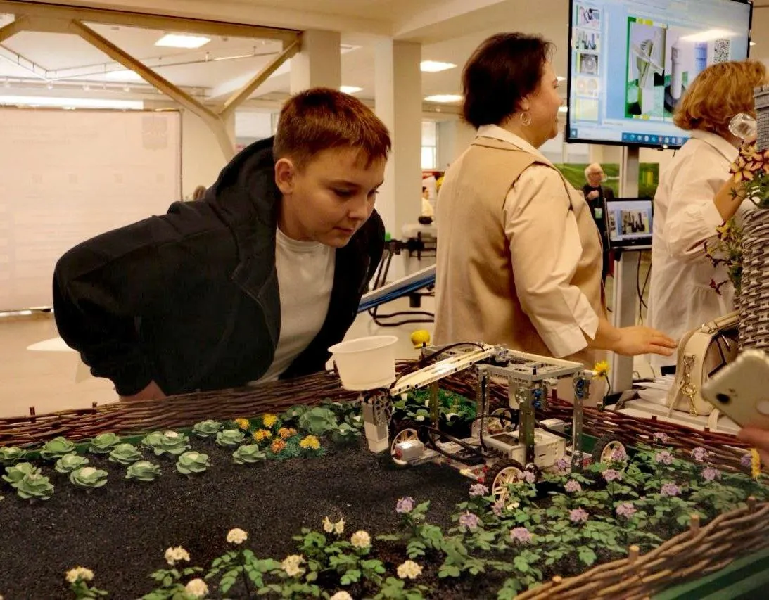 Основное изображение